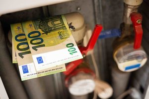 Skolininkai prikaupę skolų net už 4 mlrd. eurų, o išieškomos sumos juokingos: taiso tvarką, kad bent kas pasikeistų