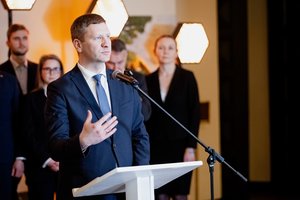 S. Kairys: DI yra perspektyvi technologija, bet žmogui privalome garantuoti realybę