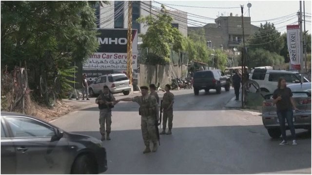 JAV ambasadoje Libane aidėjo šūviai: grupė vyrų paleido kulkas į diplomatinę atstovybę