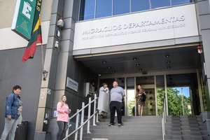 Per gegužę leidimai gyventi Lietuvoje panaikinti beveik 1,5 tūkst. užsieniečių