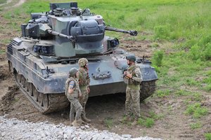 Ukrainą pasiekė dar daugiau priešlėktuvinių sistemų