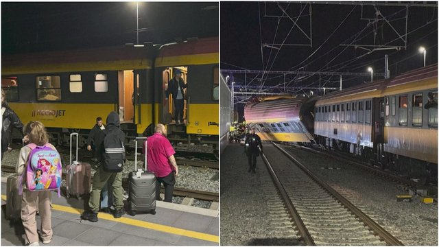 Užfiksuotos traukinių nelaimės Čekijoje akimirkos: vagonui nulėkus nuo bėgių evakuojami keleiviai