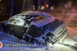 Tarpusavio santykius aikšintis ėmę Klaipėdos baikeriai atkreipė kriminalistų dėmesį – vyksta tyrimas dėl turto sunaikinimo visuotinai pavojingu būdu bei žmogaus terorizavimo