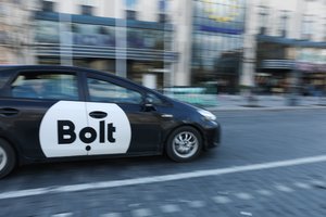 Seimas svarstys siūlymą įpareigoti pavežėjus fiksuoti vaizdą ar garsą automobilio salone