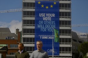 Po kraštutinių dešiniųjų sėkmės per Europos Parlamento rinkimus Nyderlanduose balsavimas persikėlė į Airiją ir Čekiją