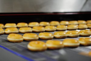 Minint tarptautinę spurgų dieną ištyrė, kiek lietuviams patinka šis desertas: valgytų dažniau jei nestorėtų