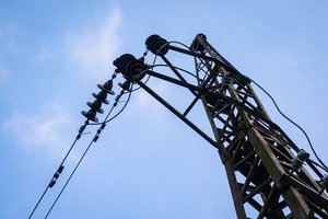 Sostinės Šeškinėje ir Žvėryne neliks aukštos įtampos elektros stulpų