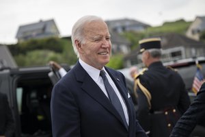 Griežtas J. Bidenas: jei sūnus būtų nuteistas, malonės iš tėvo nesulauktų