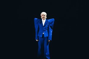 Nyderlandų „Eurovizijos“ skandalas nesibaigia: šalis grasina į konkursą nesugrįžti