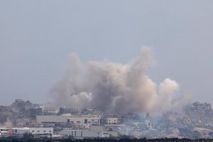 Izraelis praneša vėl smogęs „Hamas“ teroristams JT mokyklos teritorijoje