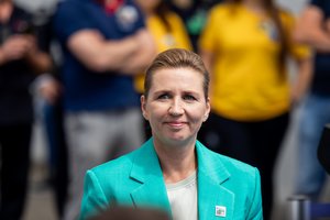 Kopenhagoje buvo užpulta Danijos ministrė pirmininkė Mette Frederiksen: įtariamasis sulaikytas