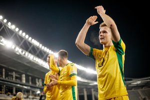 Užtikrintai Latvijoje laimėję Lietuvos futbolininkai žengė į Baltijos taurės finalą