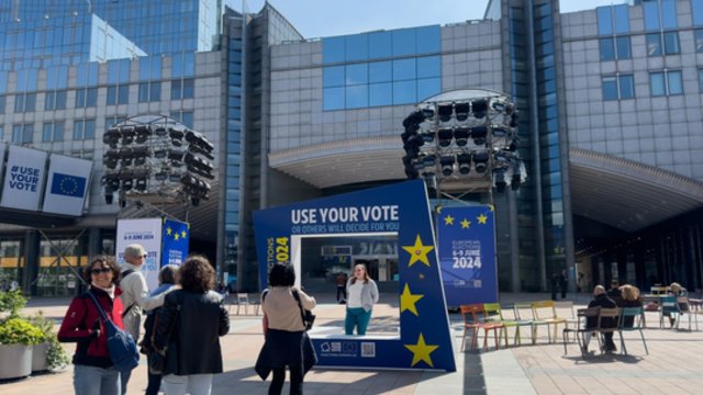Paskutinė EP rinkimų diena: pateikė prognozes, kokioms partijoms sekasi geriausiai 