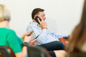 Rinkimų vakarą be mįslingai dingusio A. Mazuronio likusi Darbo partija dėl rezultatų šauks tarybos posėdį