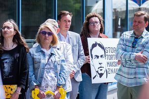 Vilniuje surengta Baltarusijoje kalinamo advokato M. Znako palaikymo akcija