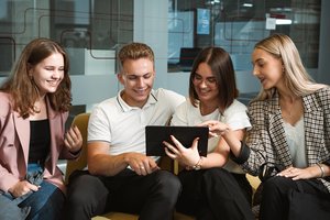 Verslo duomenų analitikai: prognozuojama, kad ateityje tokių specialistų ieškos 75 proc. įmonių