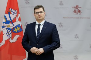 L. Kasčiūnas Ramšteino susitikime pristatė naują Lietuvos karinės paramos Ukrainai paketą