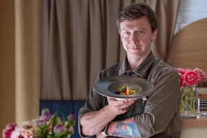 „Michelin“ rekomendaciją pelnęs D. Praspaliauskas džiaugiasi, kad restoranai bus vertinami kasmet: tai labai sveika