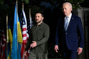 Iš J. Bideno – pastabos žurnalistui: spaudos konferencijoje sukritikavo užduotą klausimą