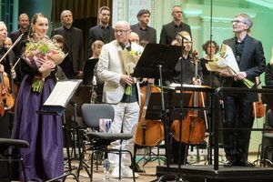 Vilniaus festivalio scenoje „Requiem Stasio Lozoraičio atminimui“ nuskambėjo šviesiai ir viltingai