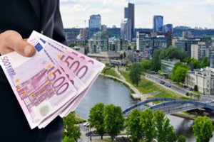 Tik dėl vienos priežasties Lietuva yra nepatraukli užsienio investuotojams: štai, ką ketina daryti