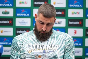 J. Valančiūnas olimpinės krepšinio atrankos rinktinei ištarė ne: „Tikiuosi, kad mane supras Lietuva“