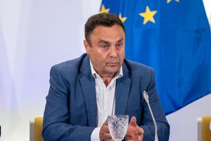 VRK: P. Gražulis gali būti teisiamas LGBTQ asmenų niekinimo byloje, jis dar neturi imuniteto