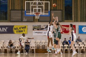 Čempionatui Lietuvoje besirengianti 20-mečių merginų rinktinė tikrinosi jėgas Prancūzijoje