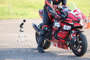 Šio miesto vairuotojai kviečiami pasitikrinti transporto priemonės triukšmo lygį: vėliau už šį pažeidimą galite sulaukti baudų