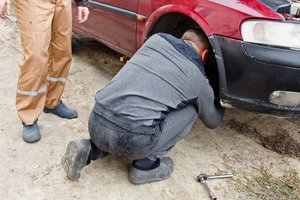 Apsilankymas kaimo „servisiuke“ vairuotoją išmušė iš vėžių: „Neturėjau, kur akių dėti“