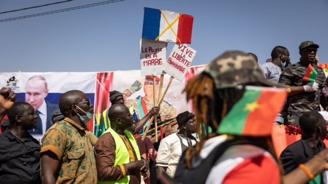 Rusų karo instruktoriai atvyko į sukilėlių siaubiamą Burkina Fasą