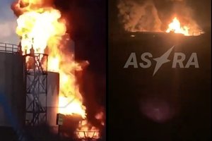 Rusijos Krasnodaro srityje užsiliepsnojo naftos saugykla: valdžia tyli, o gyventojai dalijasi vaizdais