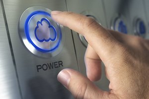 „Oracle“ įsipareigojo į debesų kompiuteriją ir DI Ispanijoje investuoti 1 mlrd. JAV dolerių