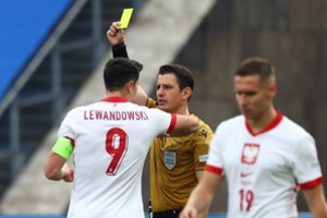 Pirmieji nelaimėliai – lenkų žygis Europos futbolo čempionate baigtas