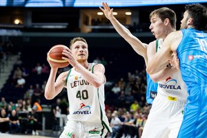 Nuotaikingoje spaudos konferencijoje – M. Grigonio ironiškas pasvarstymas apie kapitoną M. Kuzminską ir teisėjų „atostogos“