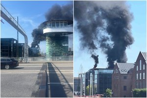 Kopenhagoje kilo didžiulis gaisras: liepsnos pasiglemžė Danijos mokesčių ministeriją, vykdoma evakuacija
