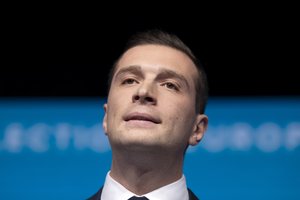 Prancūzija: dešinysis populistas J. Bardella pasisako už paramą Ukrainai