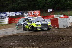 Tarptautinėse ralio kroso varžybose Vilkyčiuose startuosiantys lietuviai lengvos kovos nesitiki