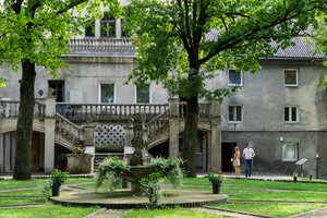 Verslininkas pralaimėjo mūšį dėl dvaro: priešas – galingas