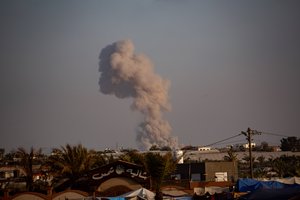 Palestiniečių žiniasklaida: netoli Rafacho per ataką nukentėjo palapinių stovykla