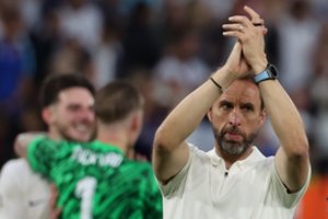 Per plauką nuo katastrofos likęs Anglijos strategas G. Southgate'as pats pašiepė save