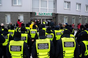 Pravieniškių kalėjime nuteistajam sužalojus pareigūną, profesinė sąjunga svarsto apie protesto akciją
