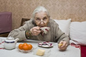 Naujas tyrimas atskleidžia tris įpročius, kurie padės sulaukti šimtmečio: pasakė ir kokią įtaką daro alkoholis