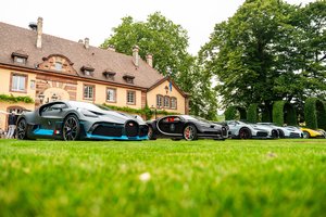 Prancūzai pristatė naująjį savo „sūkurį“: pirmą kartą istorijoje „Bugatti“ turės hibridinę pavarą