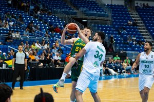 Pirmoji olimpinių žaidynių atrankos diena: Europos garbę apgynę lietuviai, 41 metų brazilo ir 19-mečio bahamiečio šou