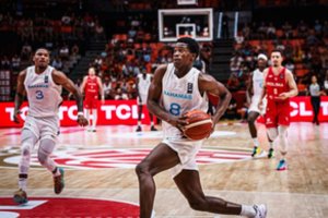 Bahamai Valensijoje nustebino jau du varžovus