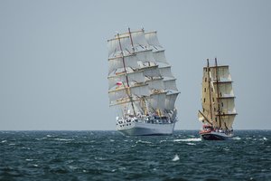 Savaitgalį „The Tall Ships Races 2024“ didieji burlaiviai, išskleidę savo bures Baltijos jūroje, įveikė pirmąjį lenktynių etapą Helsinkyje