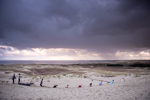 Neringos kopų papėdėje sparnus skleidžia jubiliejinis muzikos festivalis „N žemė“