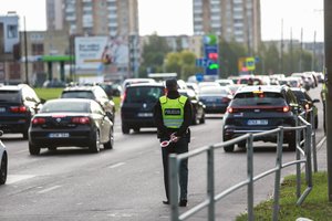 Pareigūnai primena, jog ši transporto priemonė nėra žaislas: šėliojimas gali turėti tragiškų pasekmių