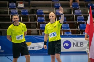 Lietuviai teisėjaus istoriniame Europos moterų rankinio čempionate